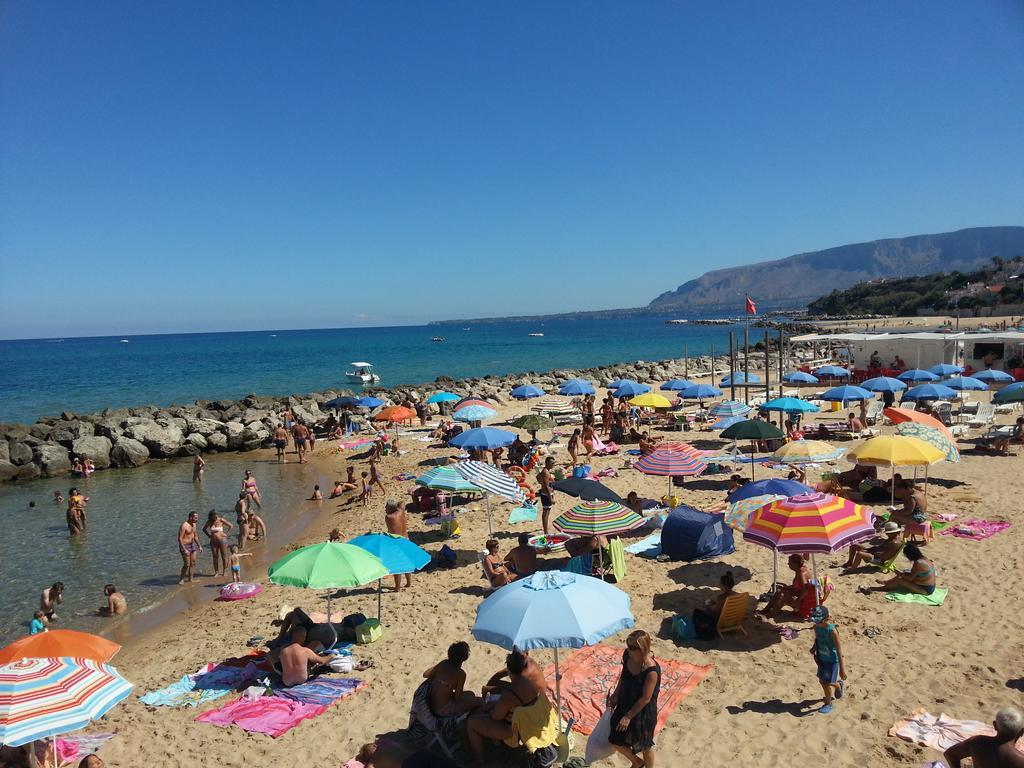 Casa Vacanze Daisy Trappeto  Zewnętrze zdjęcie